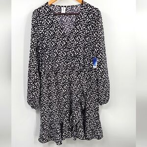 Abound Black White Faux Wrap Dress NWT Size Large